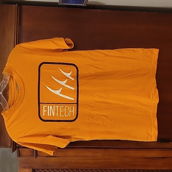 Fintech | Men's 100% Cotton Box Logo Graphic T-shirt in size S - Picture 1 of 6